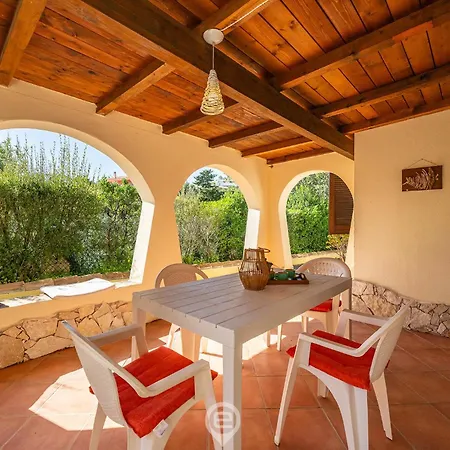 Дом отдыха Monte Nai Seaview Retreat