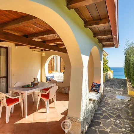 Monte Nai Seaview Retreat Tatil Evi *