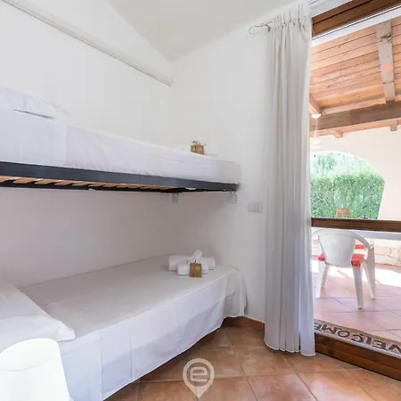 Дом отдыха Monte Nai Seaview Retreat